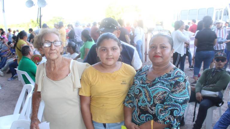 Familias de Rincón de Higueras dicen que desde hace tres años se ha recrudecido esta situación.