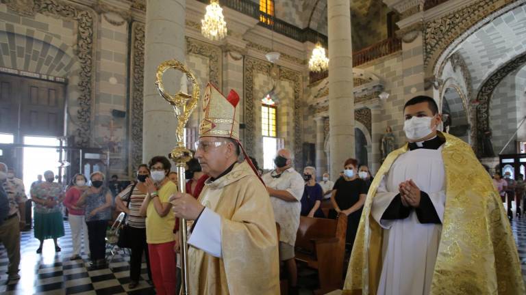 Hoy da inicio celebración a la Virgen de la Inmaculada Concepción, Patrona de Mazatlán, con el noverio peregrino.