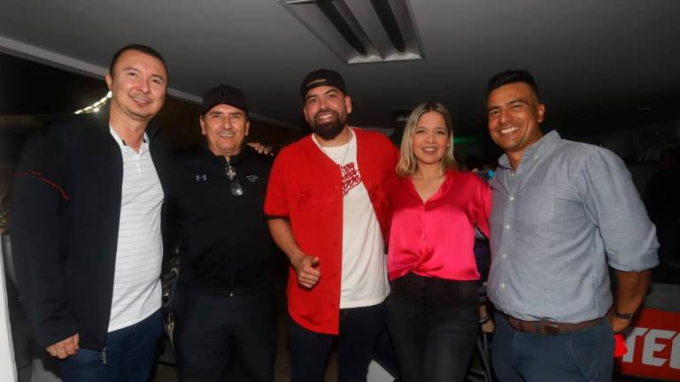 Club Venados entrega premio Orgullo Mazatlán a Antonio López Sáenz