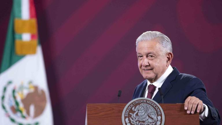 El Presidente Andrés Manuel López Obrador se lanzó contra el INAI cuestionando sus funciones.