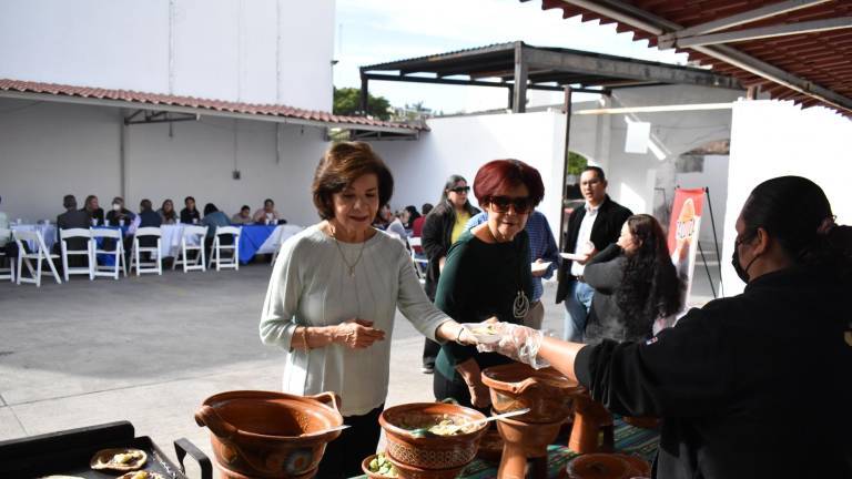 Celebra El Centro Médico Hidalgo el 34 Aniversario de su fundación