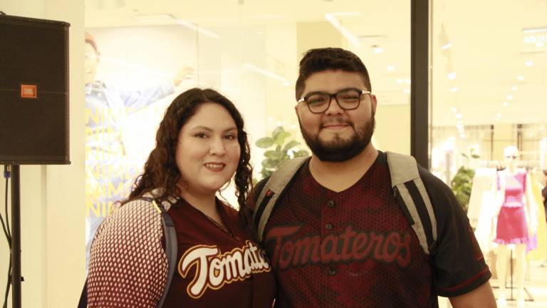 Tomateros de Culiacán presenta sus uniformes