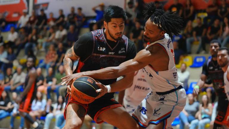 Marinos Hersa Basketball fue dominado desde el inicio.