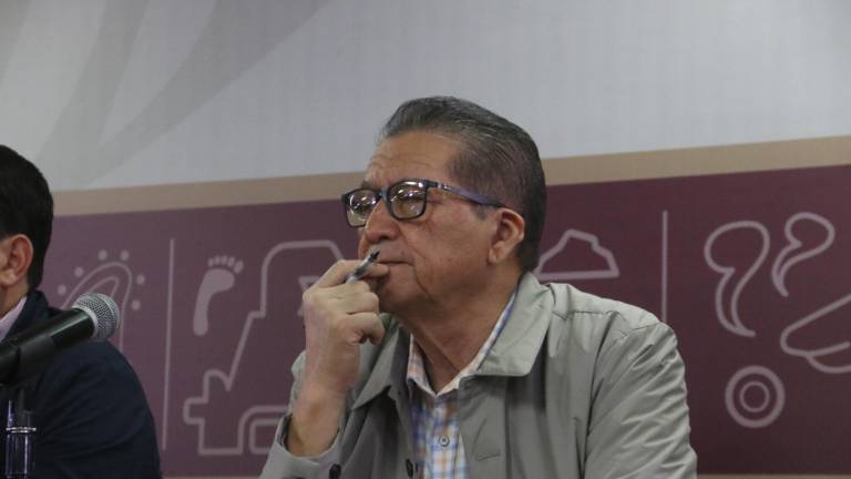 El Secretario General de Gobierno Feliciano Castro Meléndrez pide cautela sobre el tema de la jirafa del Zoológico de Culiacán.