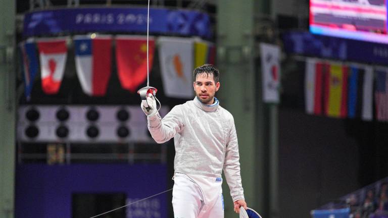 Gibrán Zea, especialista en sable, cayó en la ronda de 32 ante Sandro Bazadze de Georgia, número dos del mundo.