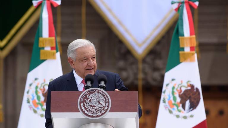 Sexto informe: AMLO presume un sistema de salud ‘mejor que en Dinamarca’; destaca combate a la corrupción