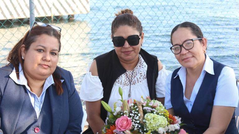 Celebran a la Virgen de Guadalupe damas de ANSPAC Mazatlán