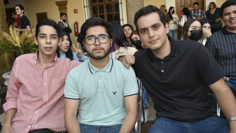 La Escuela Libre de Derecho de Sinaloa tiene nueva sociedad de alumnos