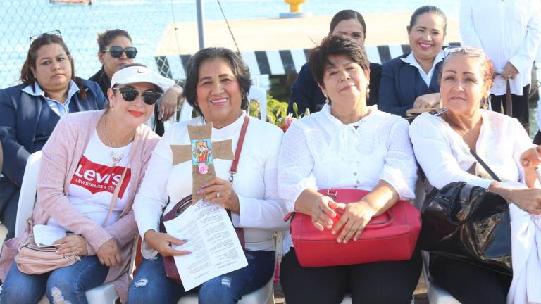 Celebran a la Virgen de Guadalupe damas de ANSPAC Mazatlán