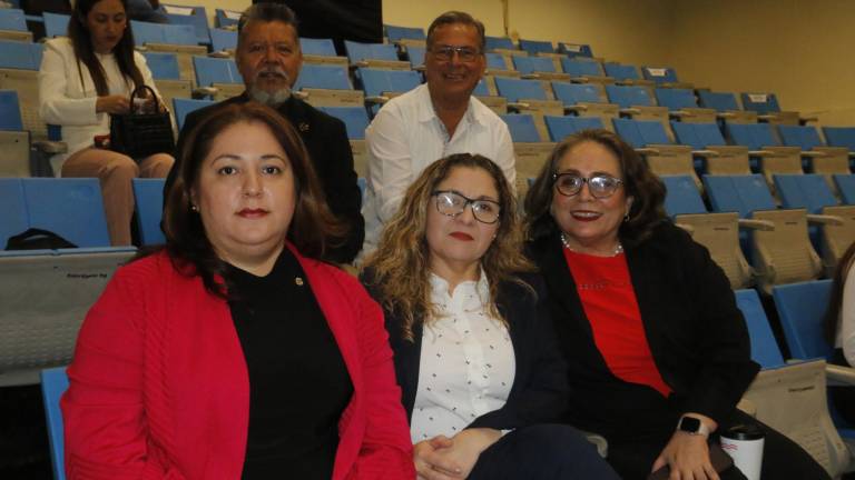 Premia a instituciones generadoras de conocimiento científico y tecnológico