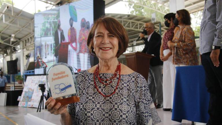 Celebra la Escuela Activa Integral 50 años de educar y formar alumnos sobresalientes