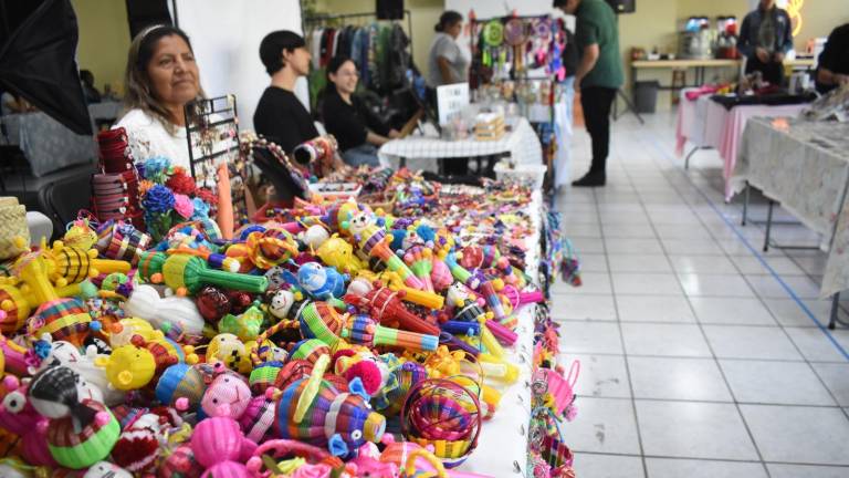 Emprendedores locales de Culiacán promocionan este sábado sus productos en el Mercado Yameto