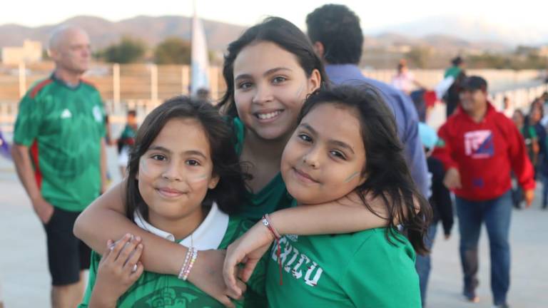 Leonor, Luna y Katerín Guerrero.