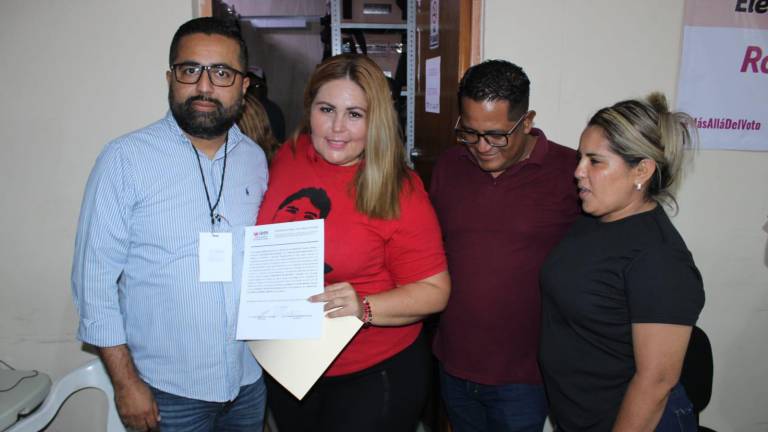 Rosario Sarabia recibe constancia de mayoría a Diputada local