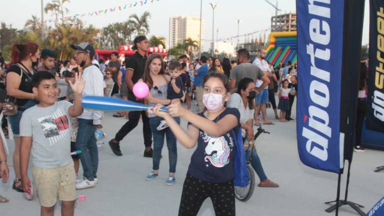 Festejan el Día Internacional de la familia en el lanzamiento de la marca MazFest