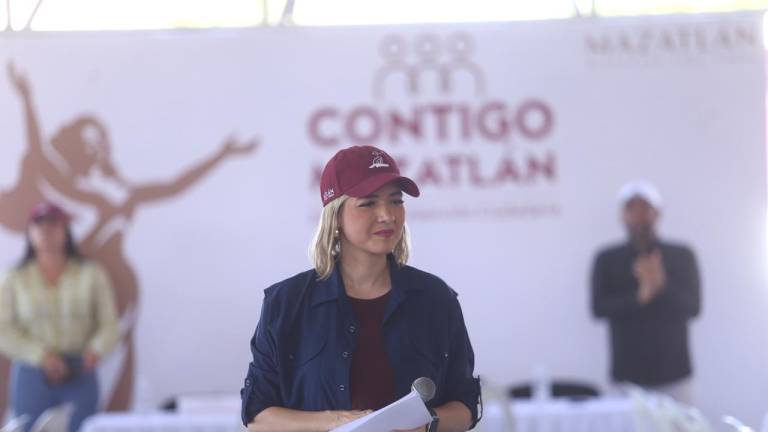 Presenta Estrella Palacios el programa Contigo Mazatlán, en Siqueros; ‘Seré una Presidenta de territorio, no de escritorio’, dice