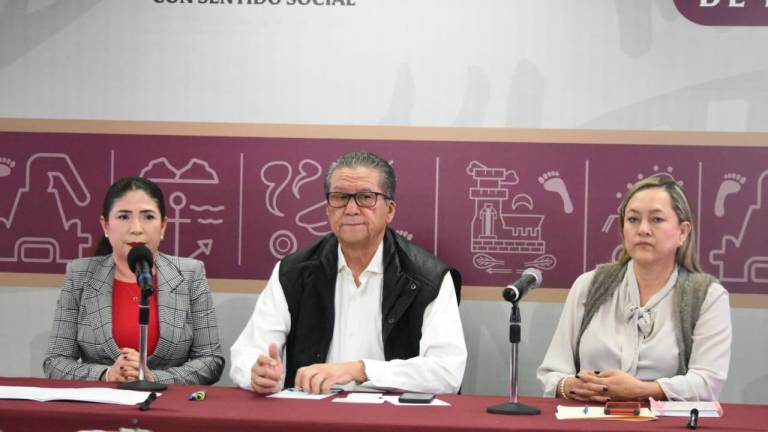 Evita Gobierno responder por hombre sacado de clínica por grupo armado; ‘le toca a Fiscalía’, dice