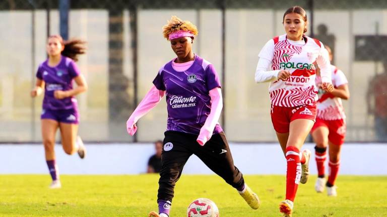 Mazatlán FC Femenil libró con éxito su primer encuentro de preparación.