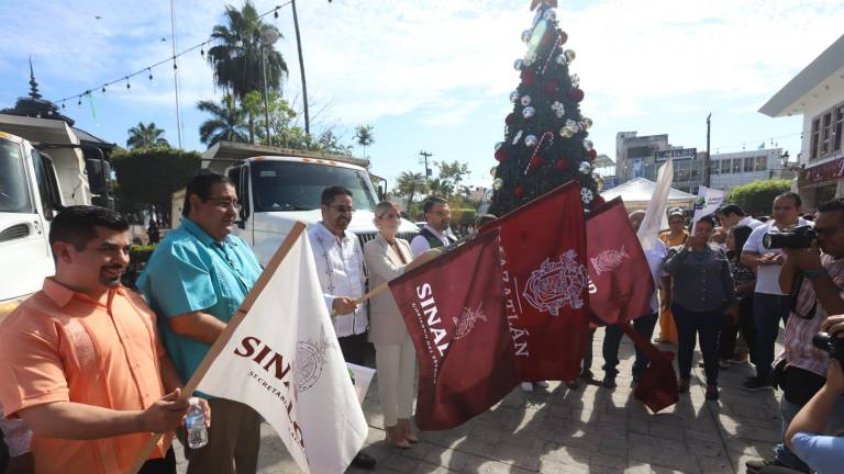 Autoridades dieron el banderazo oficial.