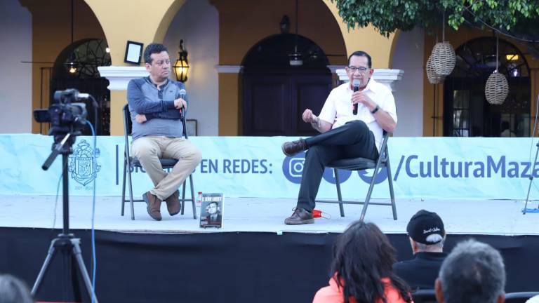 El periodista presentó su libro ‘García Luna, el señor de la muerte’ en el Festival del Libro