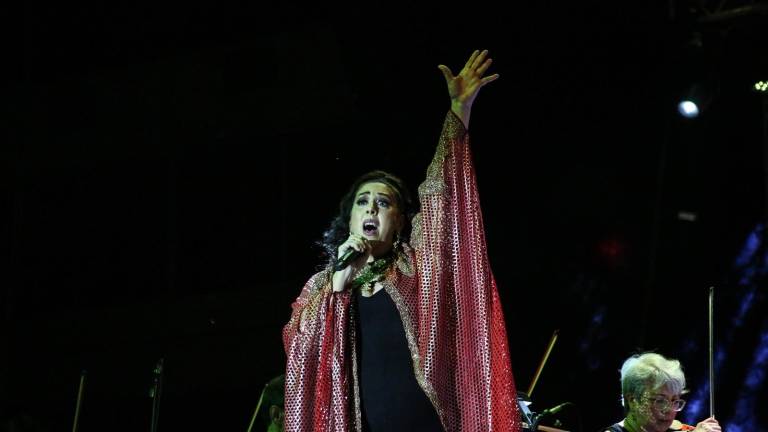 Regina Orozco abrió el Festival Cultural Sinaloa 2024.