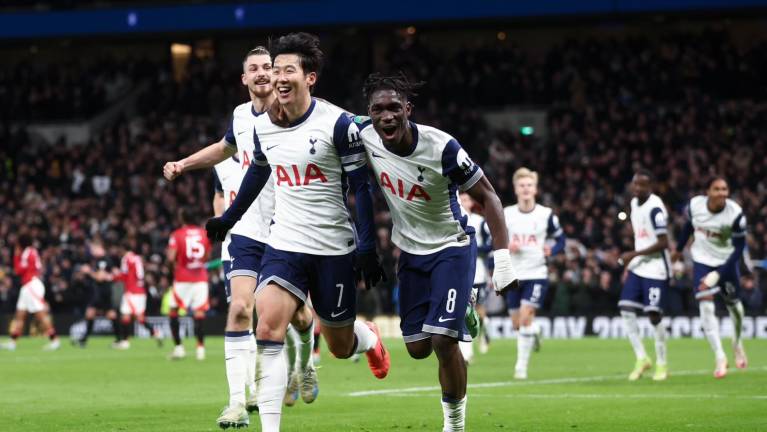 Heung-min Son sella el pase a las semifinales del Tottenham.