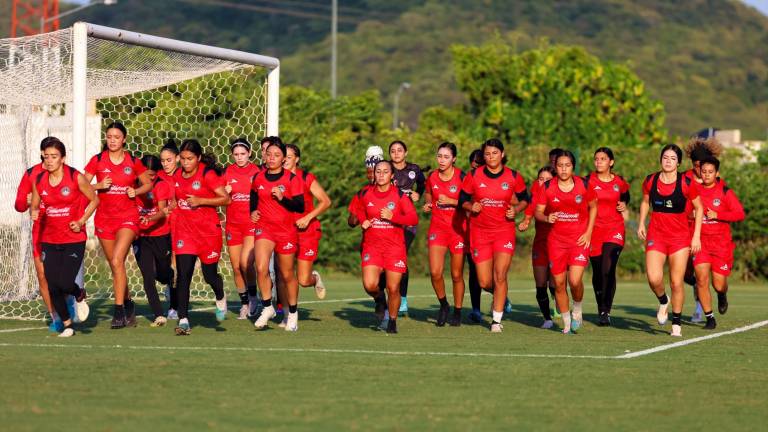 Mazatlán FC Femenil visita la Comarca Lagunera este lunes.