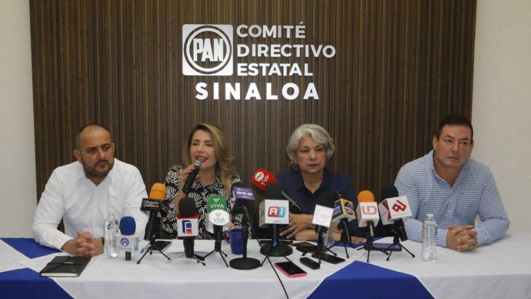 La dirigencia del PAN en Sinaloa critican las estrategias de seguridad de las autoridades en la entidad.