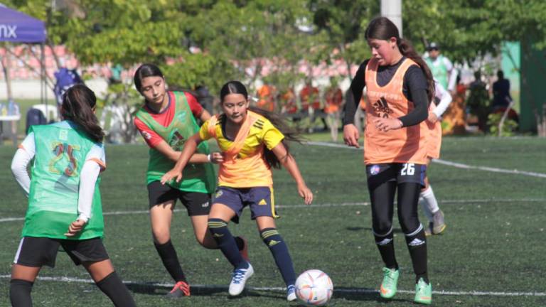 Este domingo se realizará el segundo día de visoría para seleccionar a las jovencitas que estarán en la clínica.