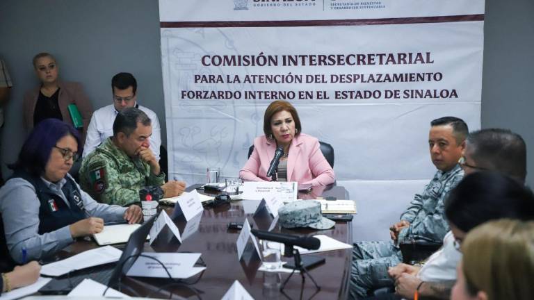 La Guardia Nacional se suma para atender a las personas afectadas por el desplazamiento forzado en Sinaloa.