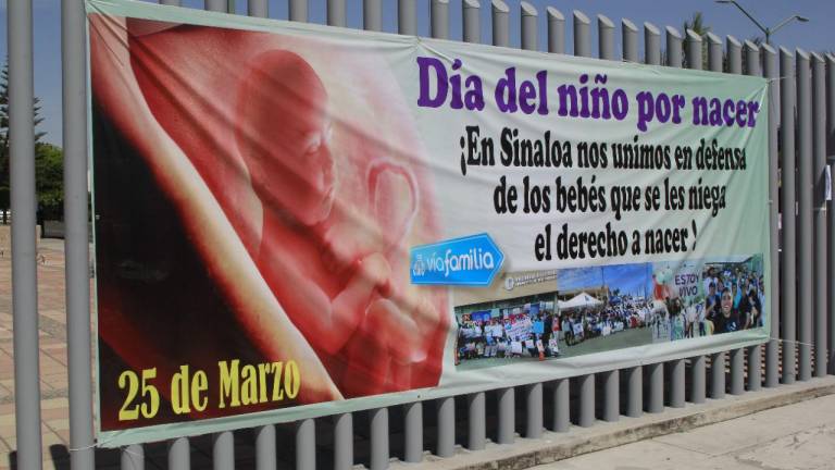 Colectivos a favor de la vida conmemoran en el Congreso de Sinaloa el ‘Día del Niño por Nacer’