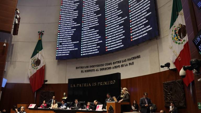 Senado avala reforma para que CFE y Pemex sean empresas públicas del Estado