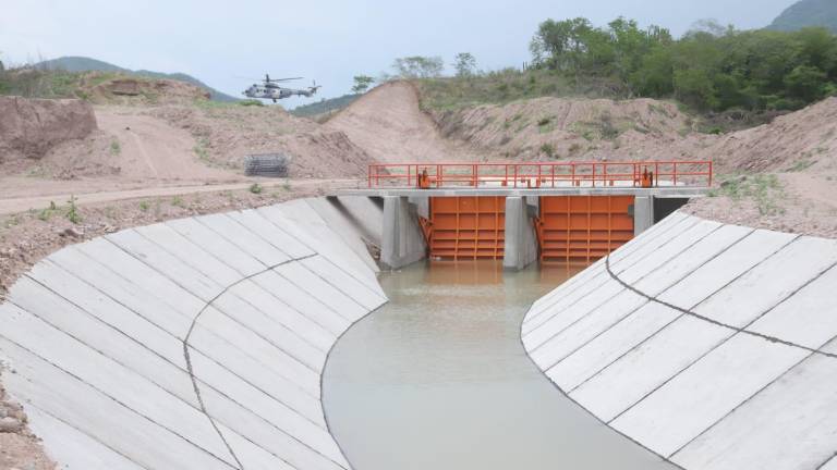 El nuevo Distrito de Riego de la Presa Picachos ya fue puesto en marcha por el Presidente López Obrador.