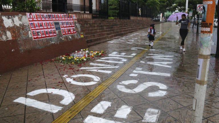 Manifestación por el Día Internacional de Víctimas de Desaparición Forzada, en Culiacán.