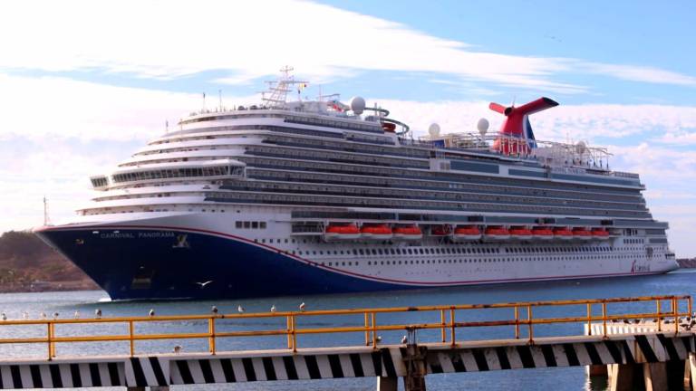 El Carnival Panorama atracó este miércoles en Mazatlán, marcando el último de los 13 barcos que llegaron durante enero.