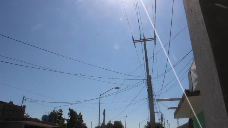 El eclipse solar anular de este sábado pudo ser apreciado desde Rosario.