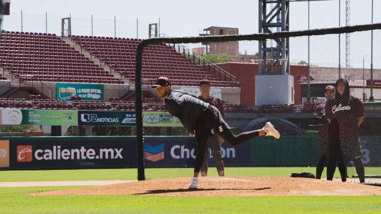 Tomateros de Culiacán mantiene la intensidad en sus prácticas.