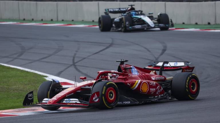 Carlos Sainz domina en el GP de México.