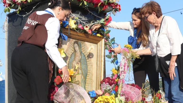 Celebran a la Virgen de Guadalupe damas de ANSPAC Mazatlán