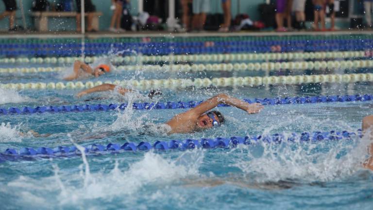 Para Coahuila, los 800 metros libres del Torneo del Pacífico 2022