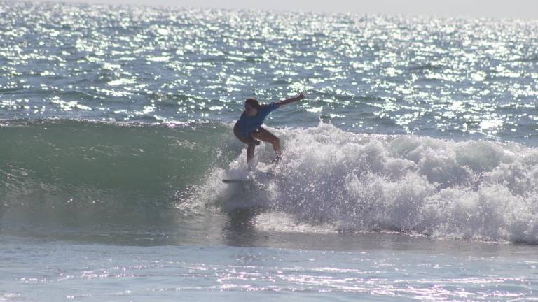 El evento fue organizado por el Comité Municipal de Surf y el Instituto Municipal del Deporte Mazatlán.