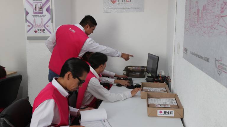INE realiza primer simulacro del PREP para elecciones del 2 de junio