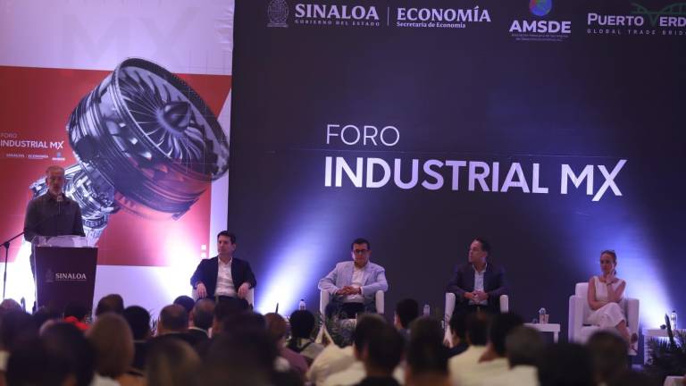 Aspira Sinaloa a diversificar su economía con más industria; Díaz Vega al inaugurar Foro Industrial MX