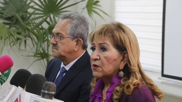 Tere Guerra Ochoa y Manuel de Jesús Guerrero Verdugo hablan sobre los amparos contra la Ley Orgánica de la UAS.