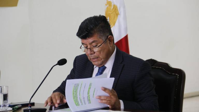 Morena busca sancionar hasta con cárcel a funcionarios que obstruyan auditorías