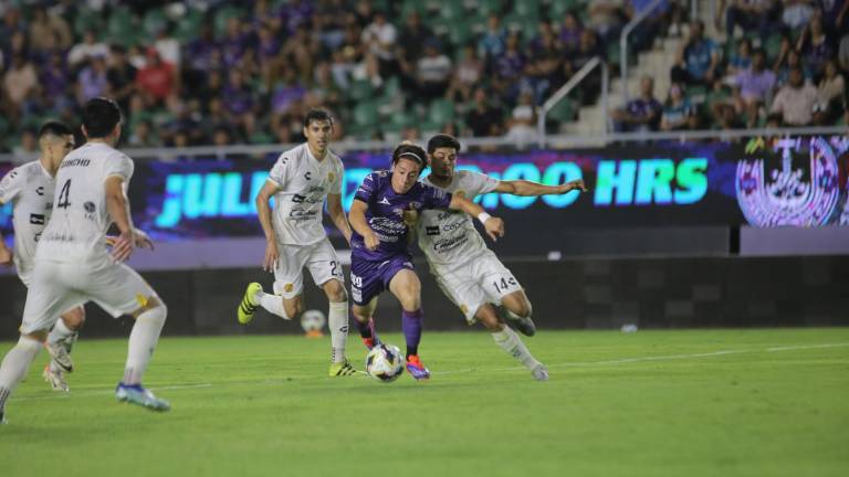 El partido quedó empatado a un gol en el tiempo regular.