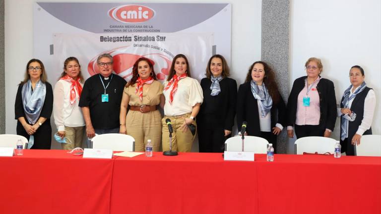 Cáritas Mazatlán IAP recibe donativo de Cmic Mazatlán