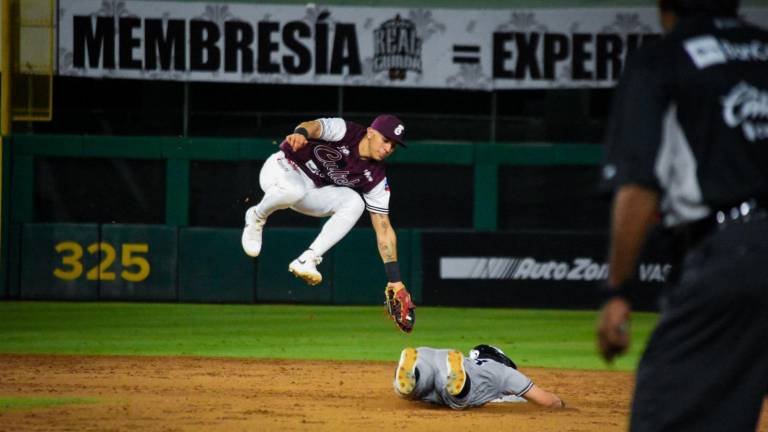 Joey Meneses alcanza los 500 hits en la LMP en victoria de Tomateros sobre Sultanes