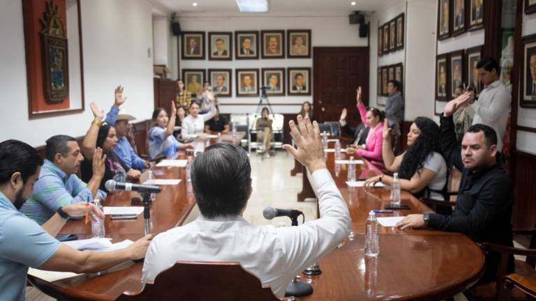 Se reincorporan regidores al Cabildo del Ayuntamiento de Culiacán