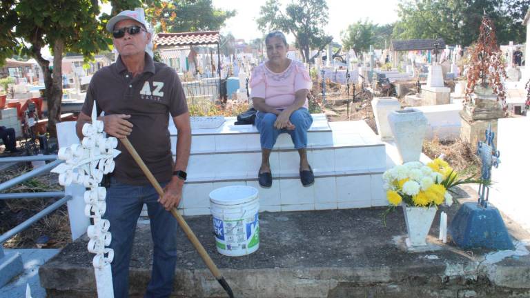 Pedro y Rosa Elena nunca se han olvidado de su pequeño.